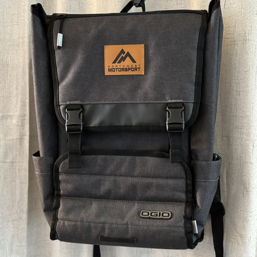 OGIO 17" Computer Backpack, Padded, Dark Grey. Very Clean Several Pockets.